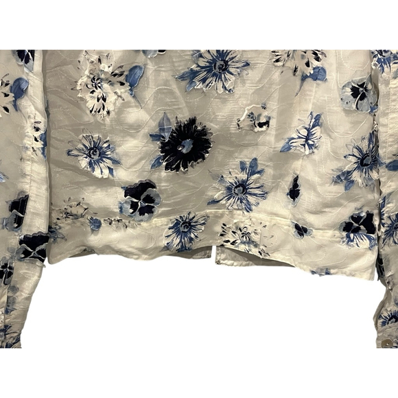 Kelly And Diane NWT Top and Skirt Floral Lace Set Size 10 Blue White Lightweight - Picture 9 of 15